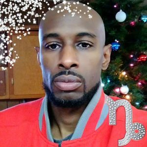 Meet your Posher, Larry